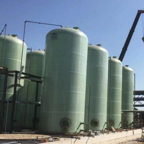 玻璃鋼儲(chǔ)罐、非標(biāo)設(shè)備 